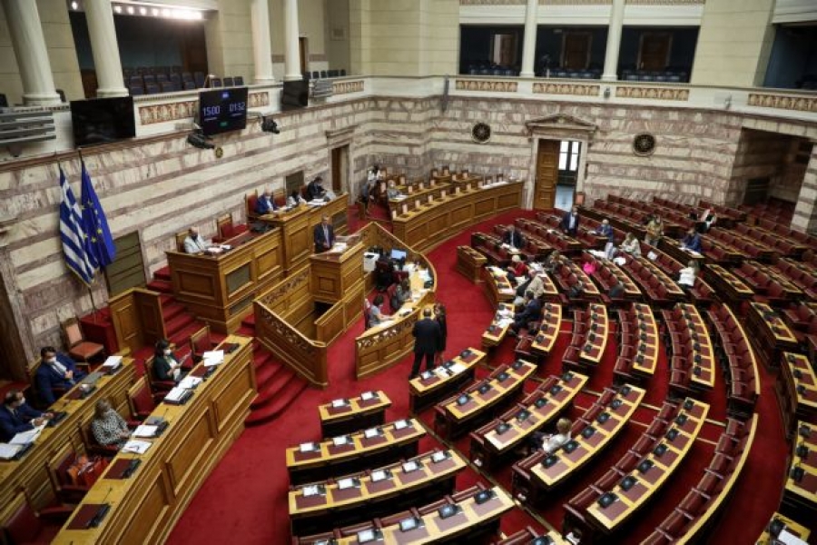 Βουλή - Πρόταση δυσπιστίας: Τοξικό κλίμα και αλληλοκατηγορίες ΝΔ - ΣΥΡΙΖΑ για... βούρκο