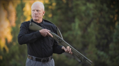 «Μάχιμες» καραμπίνες Mossberg 940 και 590