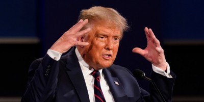 ΗΠΑ: Ο Trump «μπλοκάρει» 8 κινεζικές εφαρμογές πληρωμών - Κλιμακώνει την ένταση