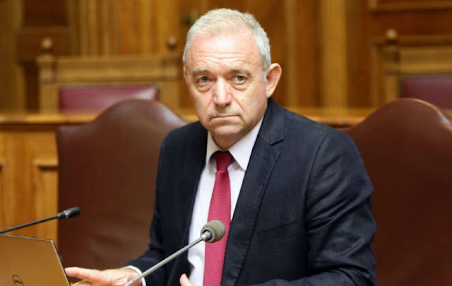 Λέκκας: Οι πέντε παράγοντες που συνθέτουν τον μεγάλο κίνδυνο στην πυρκαγιά της Βούλας