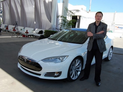 Κίνα: Η Tesla «παγώνει» τα σχέδια αύξησης παραγωγής στη Σαγκάη