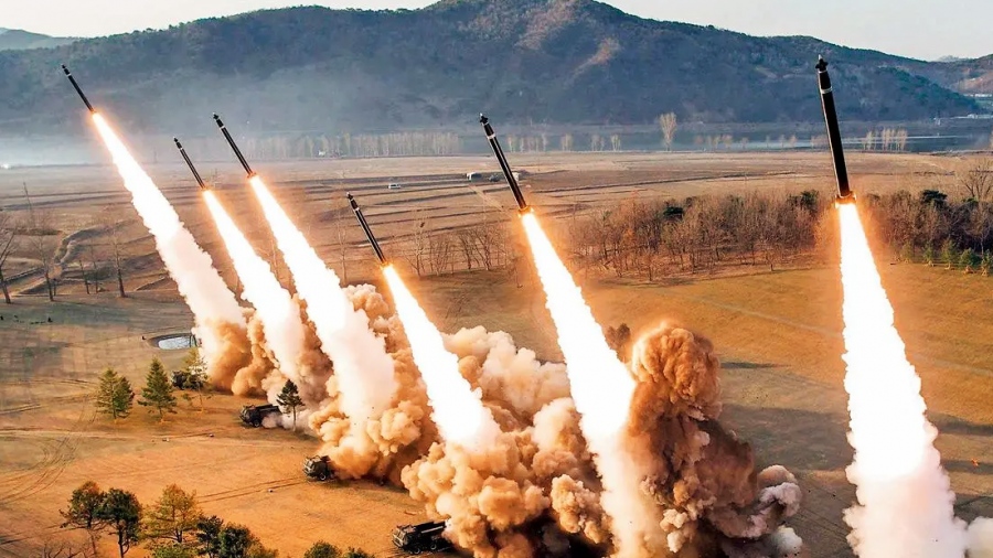 Αμόκ στην Ουκρανία: «Τρύπησαν» οι αεράμυνες λόγω του πολέμου στο Ιράν - Η Ρωσία σκεπάζει τους ουρανούς με βαλλιστικούς