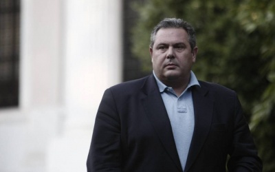 Συνεχίζει τα «χτυπήματα» κατά της κυβέρνησης ο Καμμένος – Η γιάφκα του ΣΥΡΙΖΑ καρατομεί αξιωματικούς