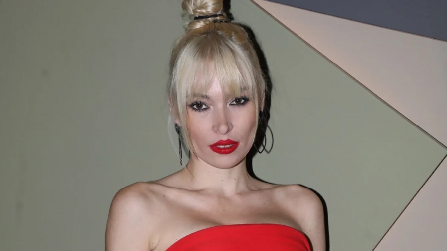 Θύμα άγριου ξυλοδαρμού η πρώην Σταρ Ελλάς Μικαέλα Φωτιάδη - «Έφαγα μπουνιές στο κεφάλι δυνατά» - Οι φωτογραφίες - ντοκουμέντο