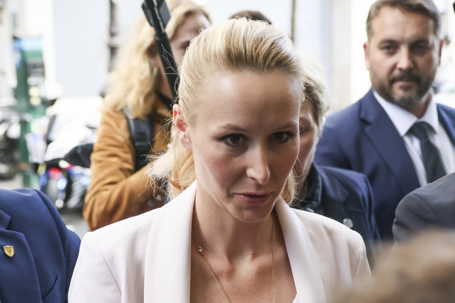 Δεξιές βόμβες από τη Marion Marechal Le Pen: Η Γαλλία θα μπορούσε να γίνει ένα νέο μουσουλμανικό έθνος σύντομα - Αποτυχημένος ο Macron