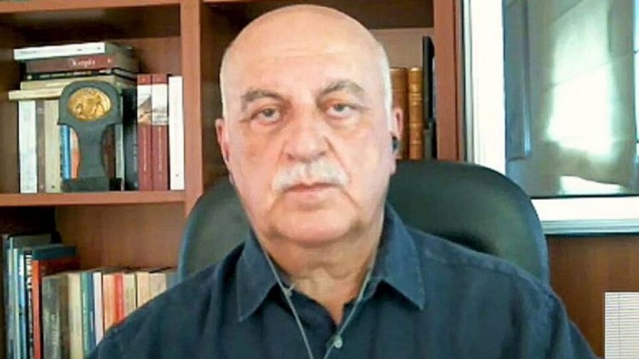 Τζανάκης - Κορωνοϊός: «Περίπου ελεύθερο» το Πάσχα – Θα υπάρξουν έως και 30.000 κρούσματα