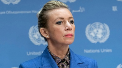 Η Zakharova διέσυρε το ευρωπαϊκό «τείχος των drones»: «Ψηλώστε κανέναν φράχτη να μην... περάσουν τα πυρομαχικά»