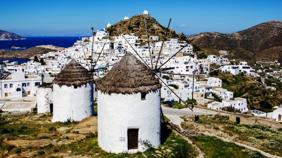 Τα ελληνικά νησιά πρώτα στις προτιμήσεις των Βρετανών για φέτος