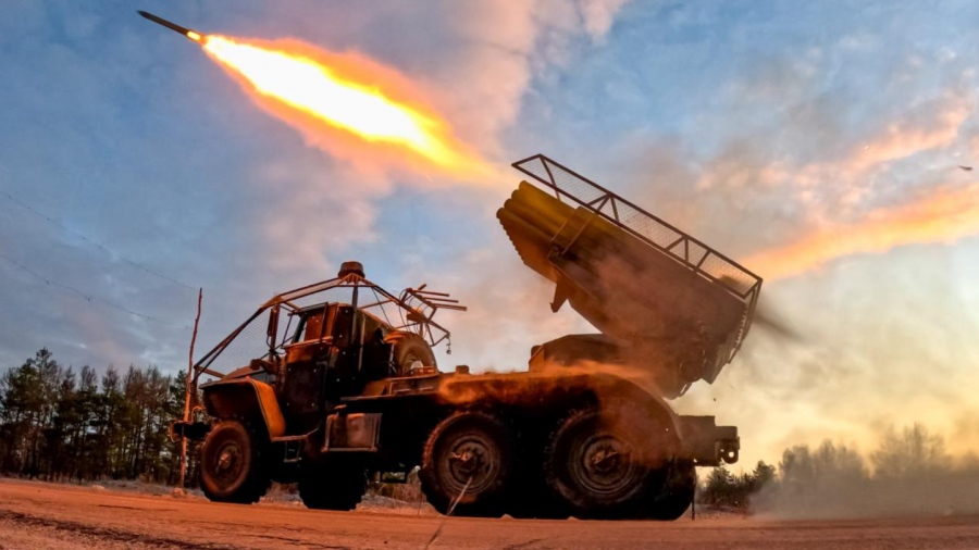 Ρωσική καταιγίδα πυρός σαρώνει την Ουκρανία: Πλήγματα σε 153 περιοχές – Στόχος εργοστάσια πυραύλων και μισθοφόροι