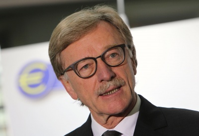 Mersch (EKT): Η επιτάχυνση της ευρωπαϊκής οικονομίας θα επανέλθει