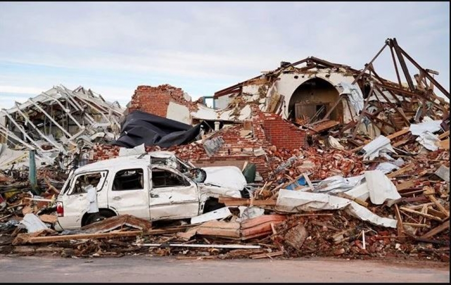 Κακοκαιρία ΗΠΑ: Βιβλική καταστροφή με εκατόμβη νεκρών - Φόβοι πως θα ξεπεράσουν τους 100