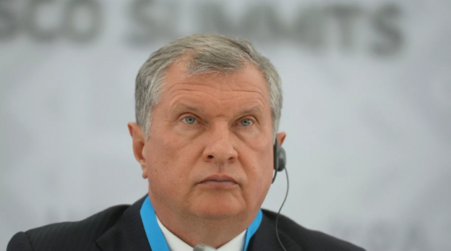 Sechin (Rosneft): Οι χρεοκοπημένες ΗΠΑ απειλούν να «πνίξουν» τις οικονομίες των κρατών της περιοχής Ασίας – Ειρηνικού και καταστρέφουν την Ευρώπη