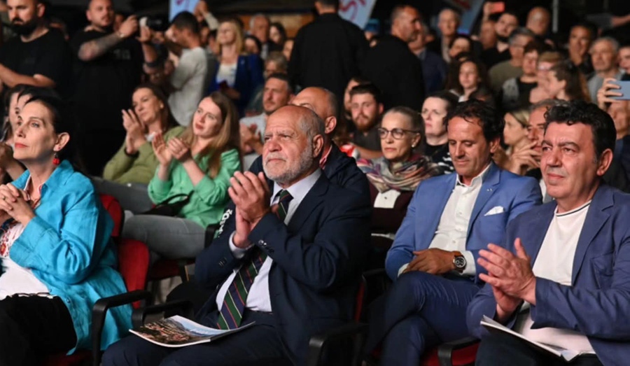 Άπαξ ραγιάς, πάντα ραγιάς – Ντροπή για τον Δήμαρχο Β. Κέρκυρας -  Μετά την υπόκλιση στον Rama, θέλει αλβανική μπότα στην Ελλάδα