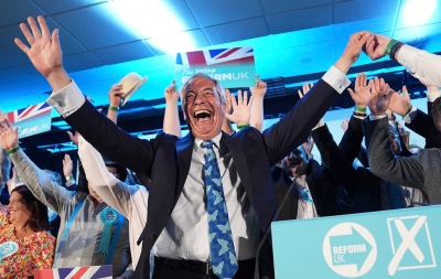 Ο Nigel Farage «ροκανίζει» τους Συντηρητικούς - Στο 2% η διαφορά Labour και Reform