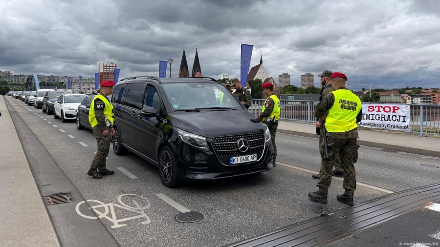 Πολωνία: Ξεκίνησαν οι έλεγχοι στα σύνορα με τη Γερμανία