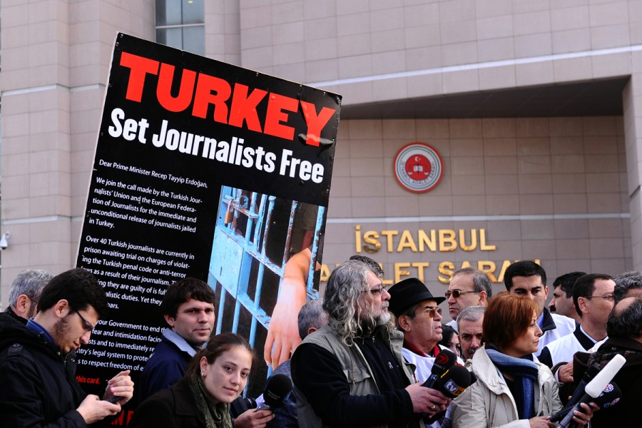 ΗΠΑ: Η Τουρκία να εγγυηθεί την ελευθερία του Τύπου και την ασφάλεια των δημοσιογράφων
