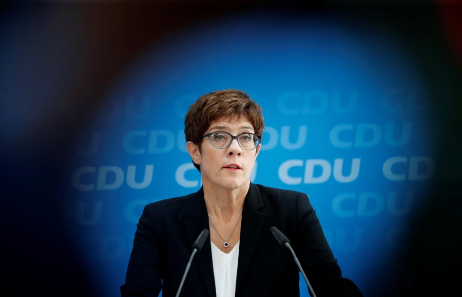 Γερμανία: Εν μέσω γκρίνιας το τακτικό συνέδριο του CDU – Πυρά κατά της Karrenbauer