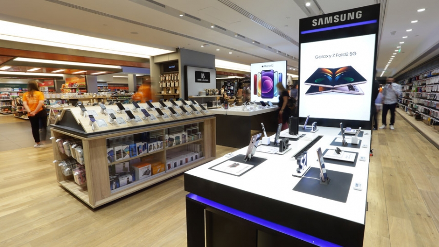 Ηγετική θέση της Samsung στο νέο υπερκατάστημα Public Golden Hall