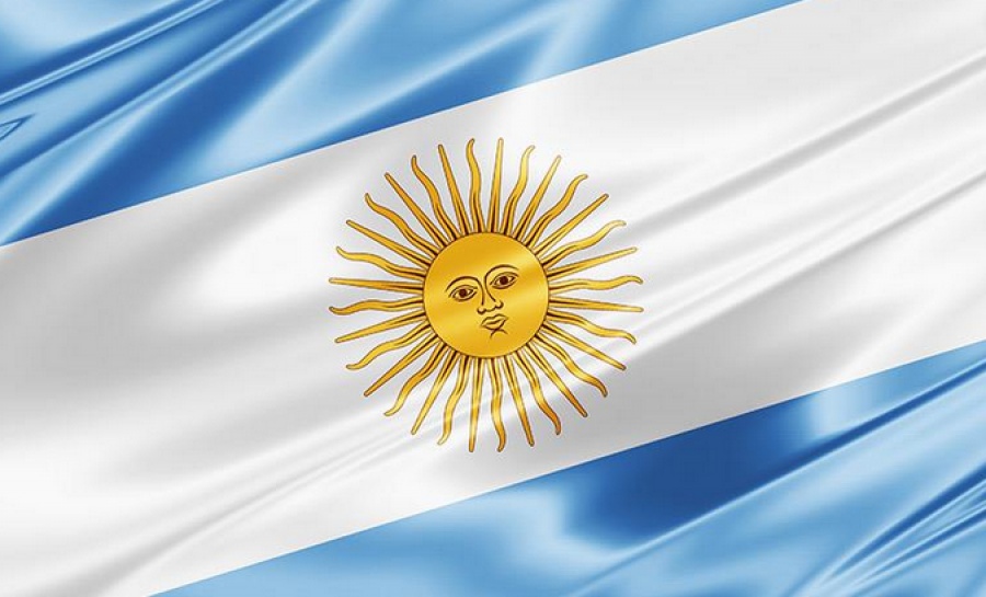 Αργεντινή: Στις κάλπες οι πολίτες για τις προκριματικές εκλογές – Macri εναντίον του δίδυμου Fernandez – Kirchner