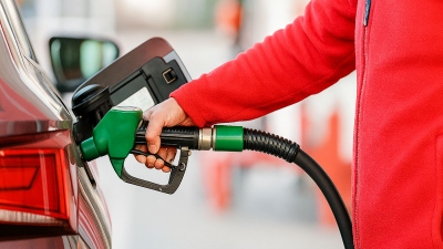 2035: Το booming στις πωλήσεις θερμικών αυτοκινήτων θα οδηγήσει σε ύφεση