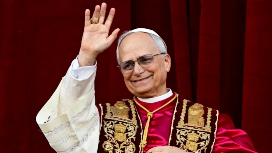 Στη λάθος πλευρά της Ιστορίας το Βατικανό - Ο Πάπας Λέων εκφράζει τη συμπαράστασή του στη «μαρτυρική Ουκρανία»