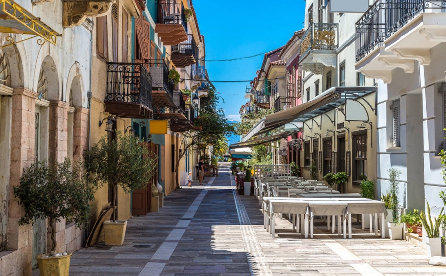 To Ναύπλιο στη λίστα του CNN με τις 15 ομορφότερες μικρές πόλεις της Ευρώπης