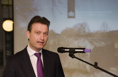 Zijlstra (Ολλανδός ΥΠΕΞ): Κακή εξέλιξη για την Ευρώπη η κατάρρευση των συνομιλιών στη Γερμανία