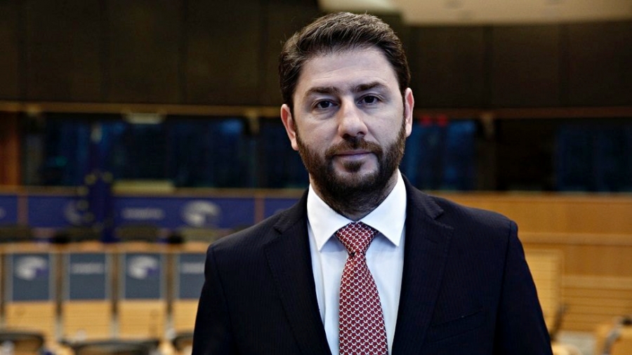 Ανδρουλάκης: Η κυβέρνηση αδυνατεί να αντιμετωπίσει ενεργειακή κρίση και ακρίβεια