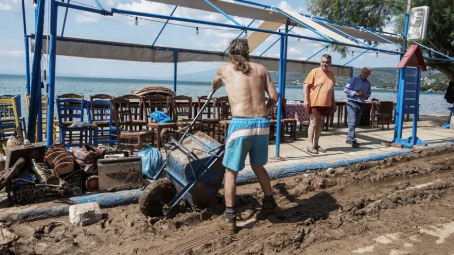 Μαγνησία: Ξεκίνησε η δύσκολη αποκατάσταση του παραλιακού μετώπου