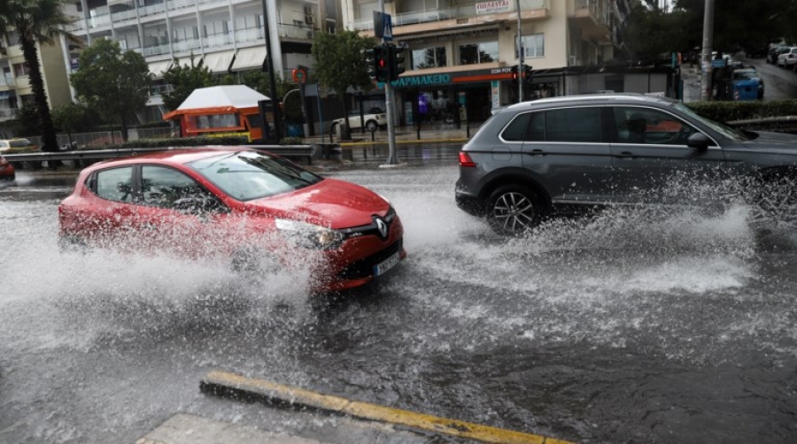 Χαλάει ο καιρός την Τετάρτη – Βροχές, καταιγίδες και πτώση της θερμοκρασίας