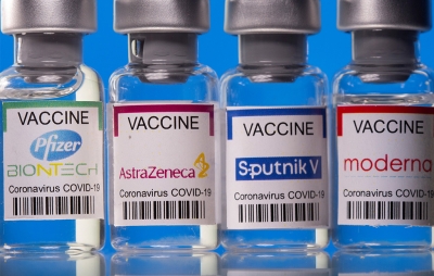 Επιβεβαιώνει την πλήρη έγκριση στο εμβόλιο Pfizer – BioNTech για τους άνω των 16 ετών, η συμβουλευτική επιτροπή του CDC