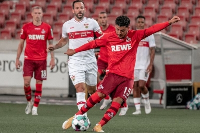 Κολωνία: Δανεικός στην Τβέντε ο Λημνιός