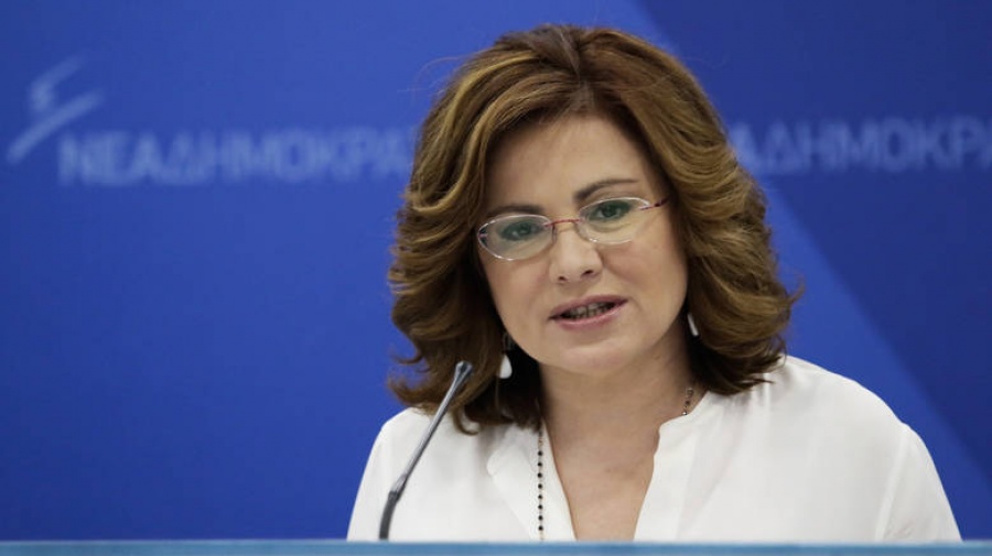Σπυράκη: Δεν μπορεί να συνεχιστεί για πολύ η πρωτοφανής πολιτική ανωμαλία