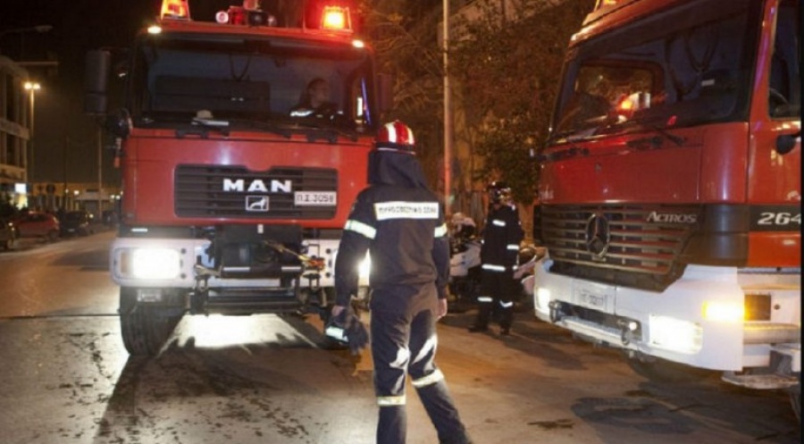 Νεκρή μία 75χρονη από πυρκαγιά σε νεοκλασικό κτίριο στο Κολωνάκι