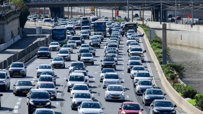 Πανικός στο Ισραήλ - Οι ιρανικοί πύραυλοι προκάλεσαν χάος και μποτιλιάρισμα στους δρόμους - Κύματα φυγής (vid)