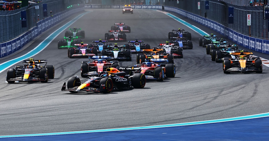 GP Μαϊάμι 2025: Ο Piastri έχει το μομέντουμ, ο Norris ψάχνει απάντηση