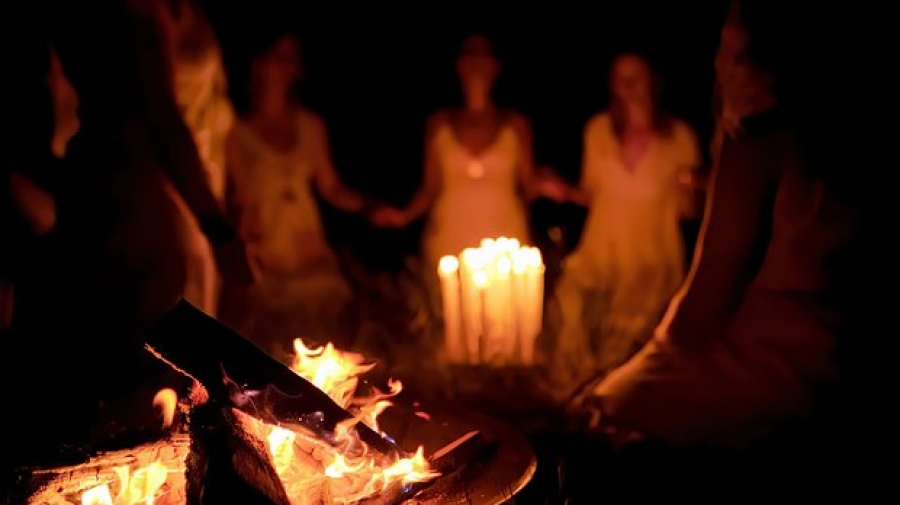 Στη Ρωσία δεν αστειεύονται - Συνελήφθησαν σατανιστές που έθαβαν ανθρώπους σε λειτουργικές τελετές (vid)