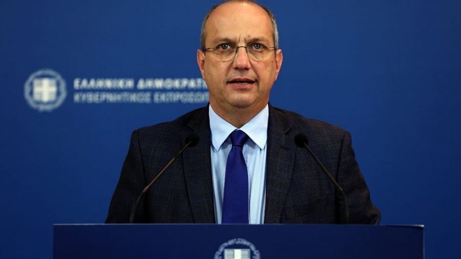 Οικονόμου «καλεί» Καραμανλή στη Βουλή για Τέμπη - Επίθεση στον Σπίρτζη