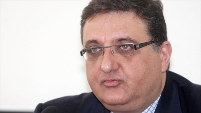 Εξαδάκτυλος προς αρνητές κορωνοϊού: Θα πεθάνουν άλλοι τόσοι αν υπάρξει πλήρης χαλάρωση των μέτρων