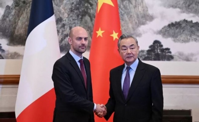 Τον δρόμο του συμφέροντος επιλέγει η Γαλλία - Διαφοροποιείται από ΕΕ, επιδιώκει διάλογο και «ισχυρή συνεργασία» με Κίνα