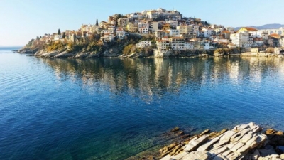 Πρώτος προορισμός για τους Ρουμάνους η Ελλάδα το φετινό καλοκαίρι