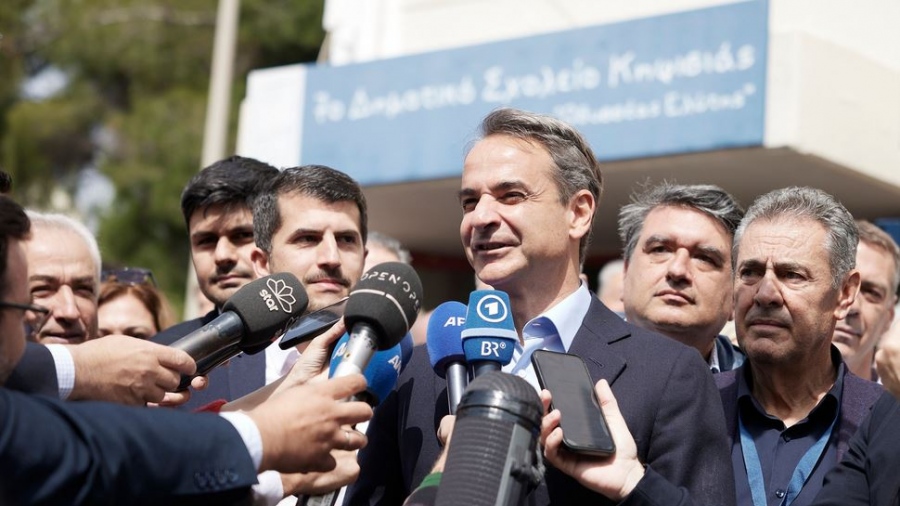 Εκλογές 2023 - Στην Κηφισιά ψήφισε ο Μητσοτάκης: Αύριο μια καλύτερη μέρα για την πατρίδα μας