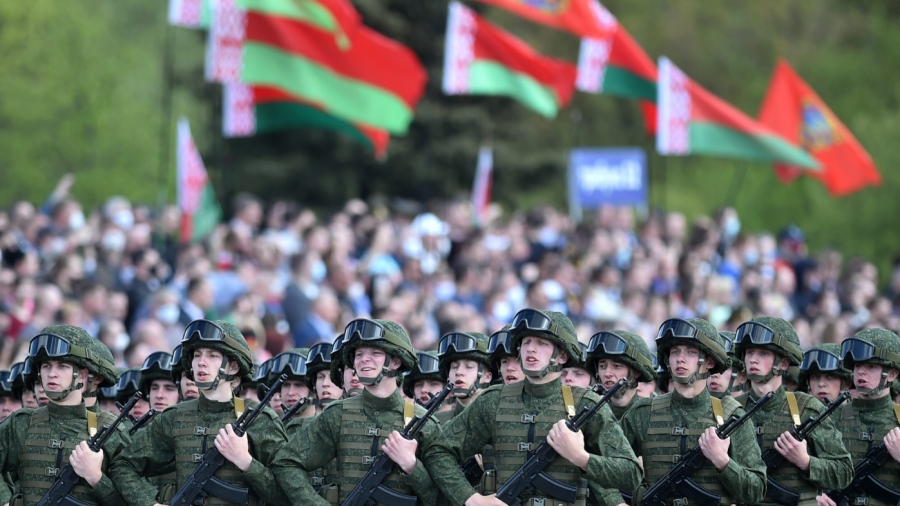 Η Λευκορωσία προειδοποιεί: Η Δύση ετοιμάζεται για πόλεμο - Δεν σκοπεύουμε να επιτεθούμε σε κανέναν