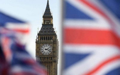Η Βρετανία θα αφαιρέσει όλες τις χώρες από την «κόκκινη ταξιδιωτική λίστα» για την Covid-19