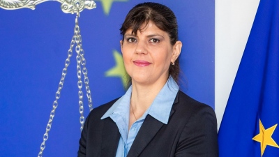 Βουλή: Σκανδαλώδης τροπολογία βάζει μπλόκο στην Ευρωπαία Εισαγγελέα - «Πετσοκόβει» της αρμοδιότητές της η κυβέρνηση
