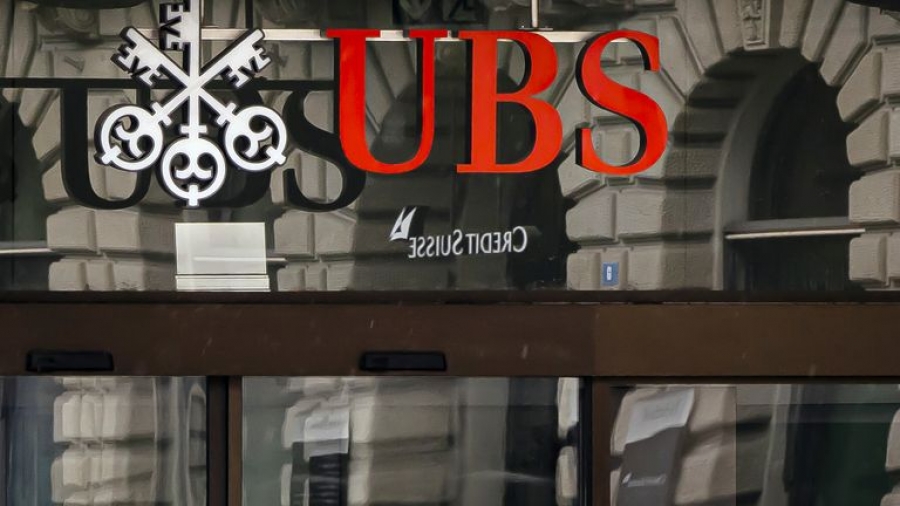 Χαριστική βολή δίνουν οι ΗΠΑ σε Credit Suisse και UBS - Ελέγχουν σχέσεις με Ρωσία, φουντώνουν οι θεωρίες συνωμοσίας