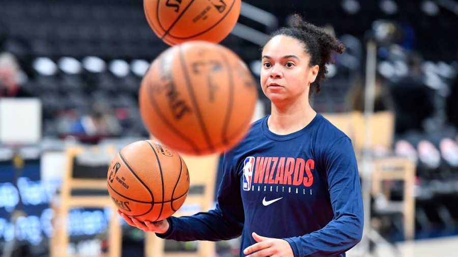 Κρίστι Τόλιβερ: Και στο WNBA και στον πάγκο των Ντάλας Μάβερικς