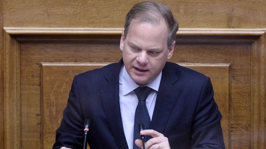 Βουλή: Θετικός στον κορωνοϊό ο Κώστας Καραμανλής - Διακόπτεται η συνεδρίαση στη Βουλή