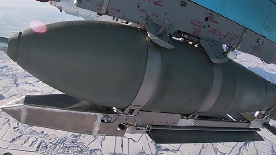 Οι βόμβες ακριβείας UMPB-5R με καθοδήγηση ολίσθησης τρομοκρατούν τους Ουκρανούς