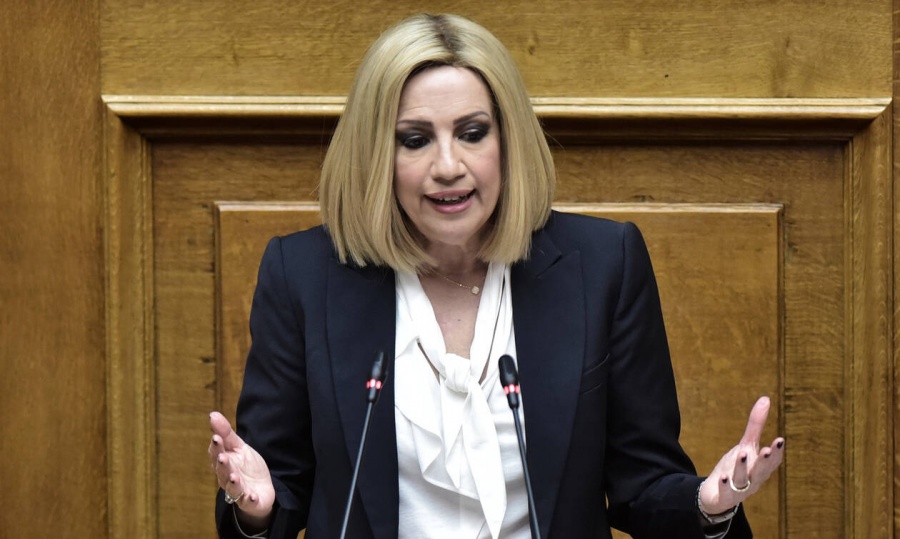 Γεννηματά (ΚΙΝΑΛ): Η κρίση δεν αντιμετωπίζεται με ασπιρίνες – Άτακτη υποχώρηση Μητσοτάκη για τα voucher